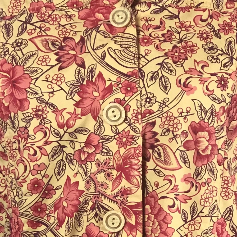 Coldwater Creek Yellow Floral Button Down Blouse size Large - Picture 2 of 8